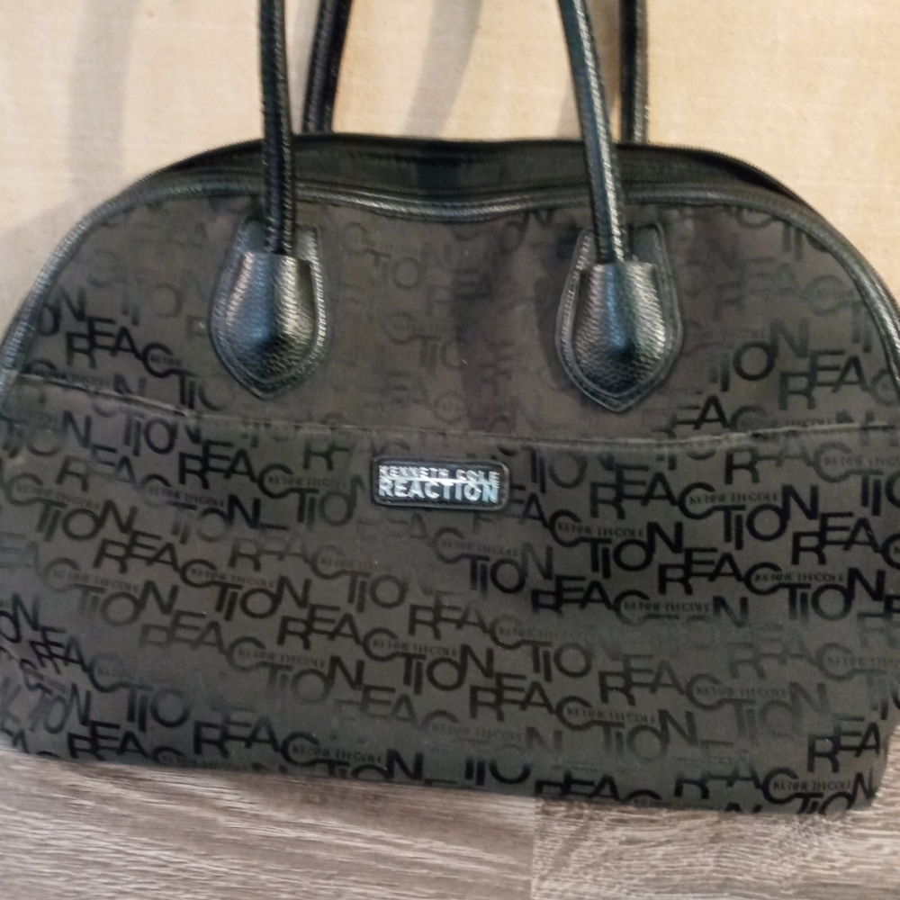 Kenneth Cole Reaction purse